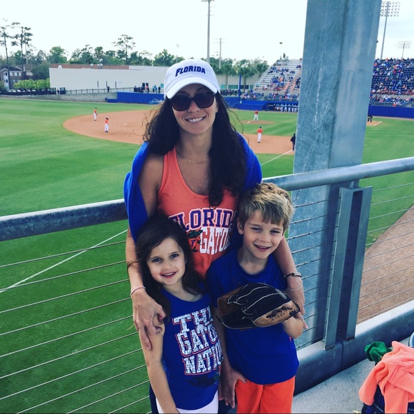 Meet your Posher, Amanda - Picture 5 of 6